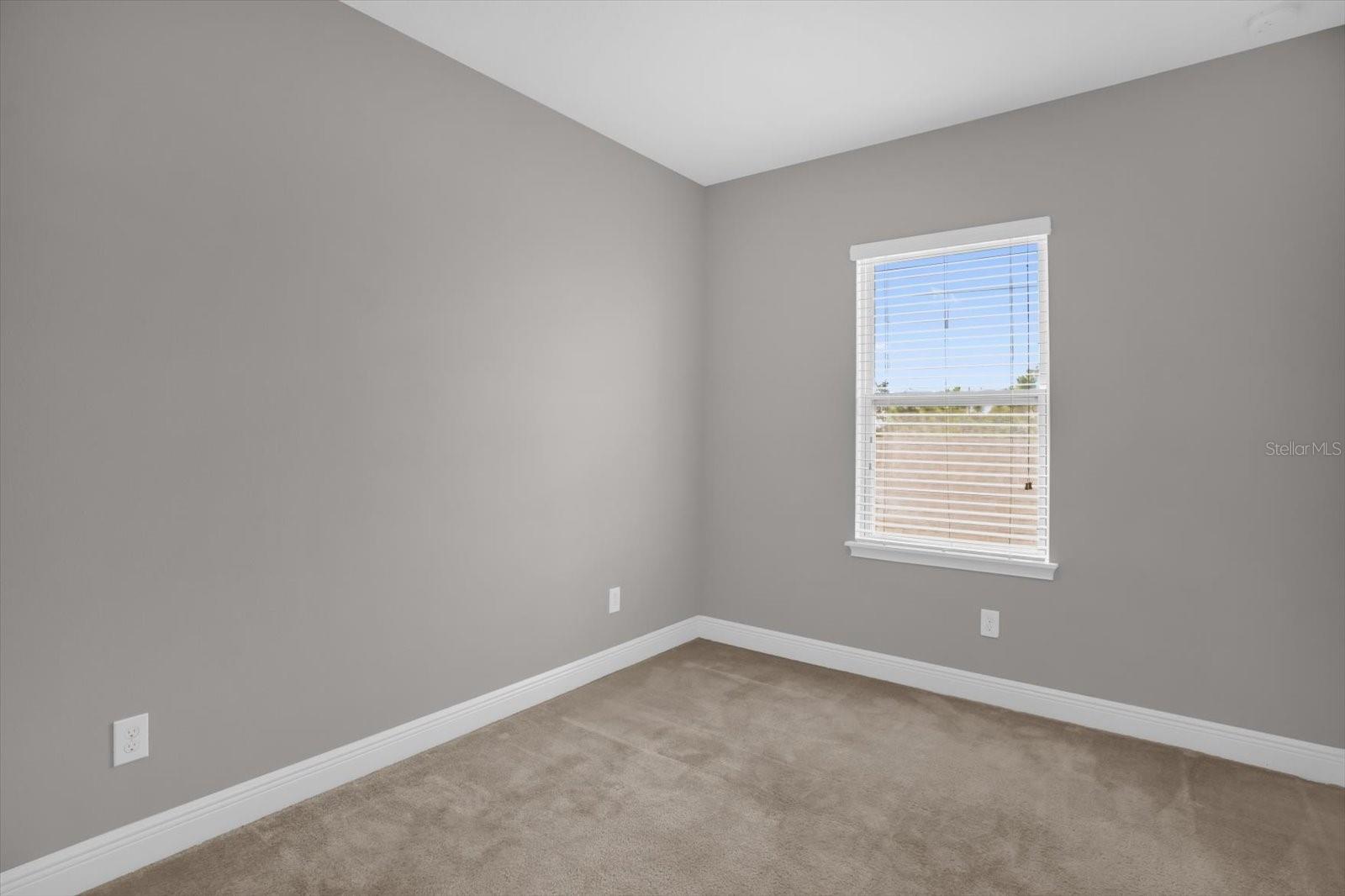 Image 18 of 29 For 15537 Honeybell Drive