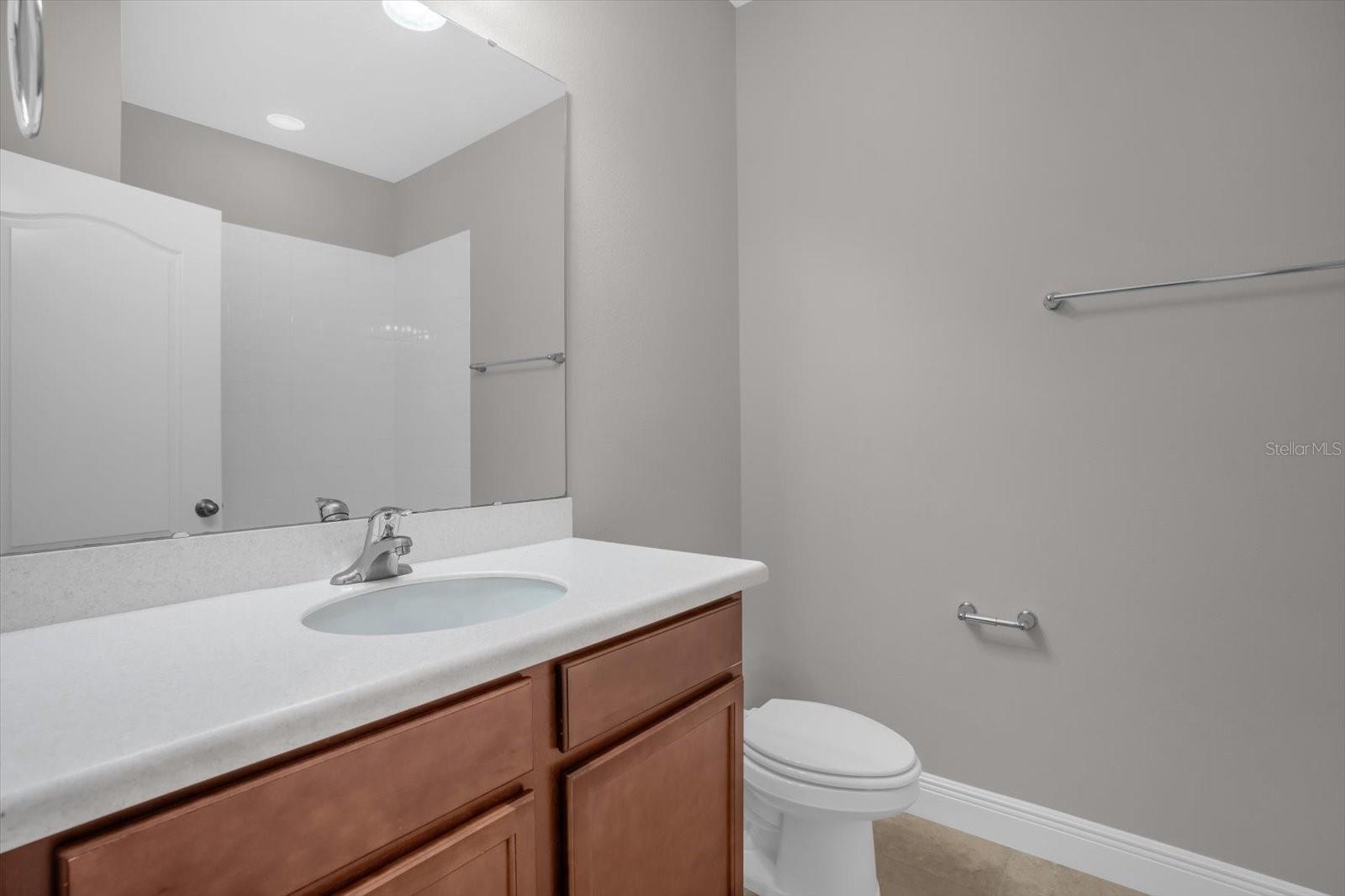 Image 20 of 29 For 15537 Honeybell Drive