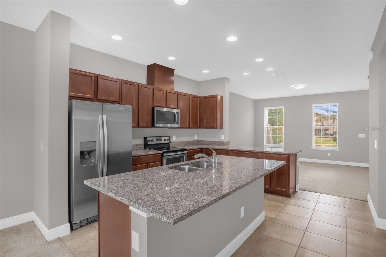 Image 6 of 29 For 15537 Honeybell Drive