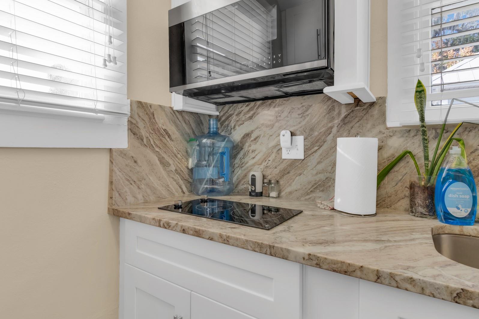 Image 22 of 35 For 802 Mabbette St