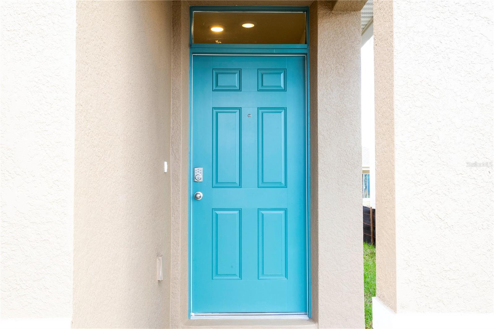 Image 3 of 66 For 2847 Common Crane Court