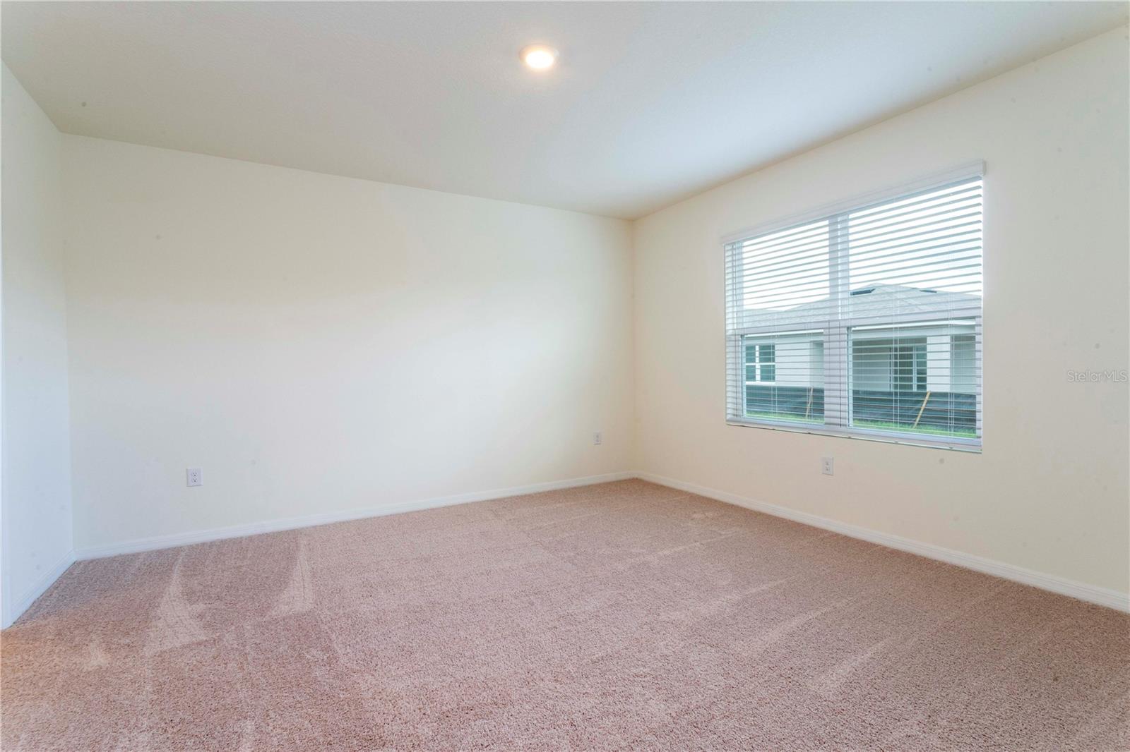 Image 30 of 66 For 2847 Common Crane Court