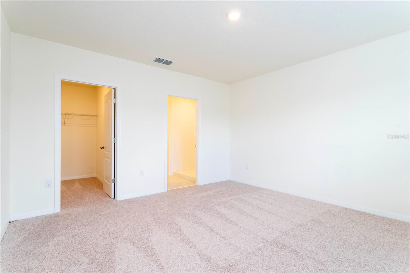 Image 31 of 66 For 2847 Common Crane Court