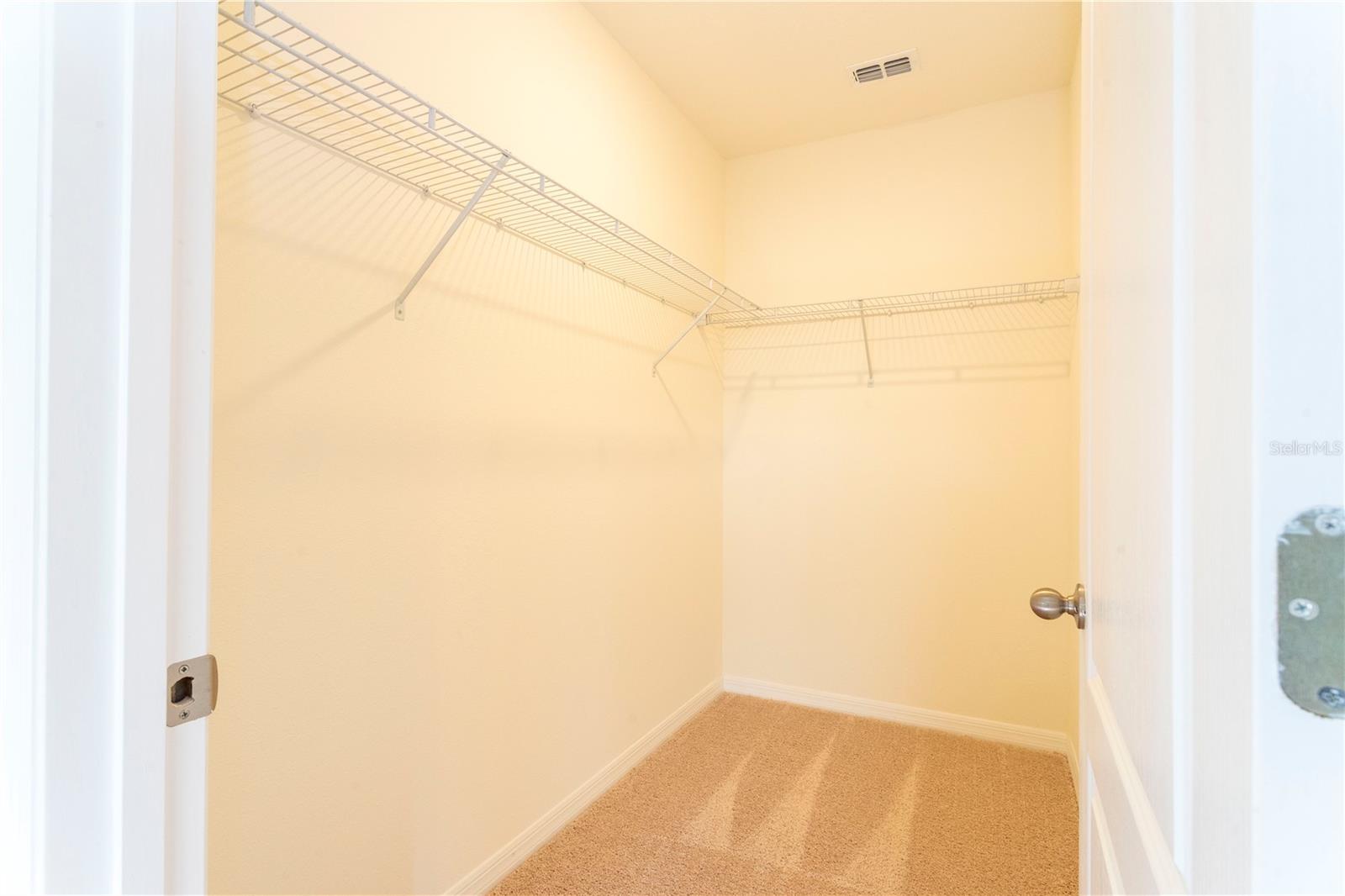 Image 38 of 66 For 2847 Common Crane Court