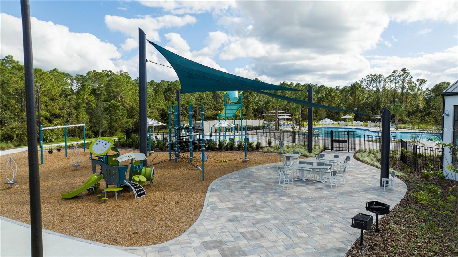 Image 64 of 66 For 2847 Common Crane Court