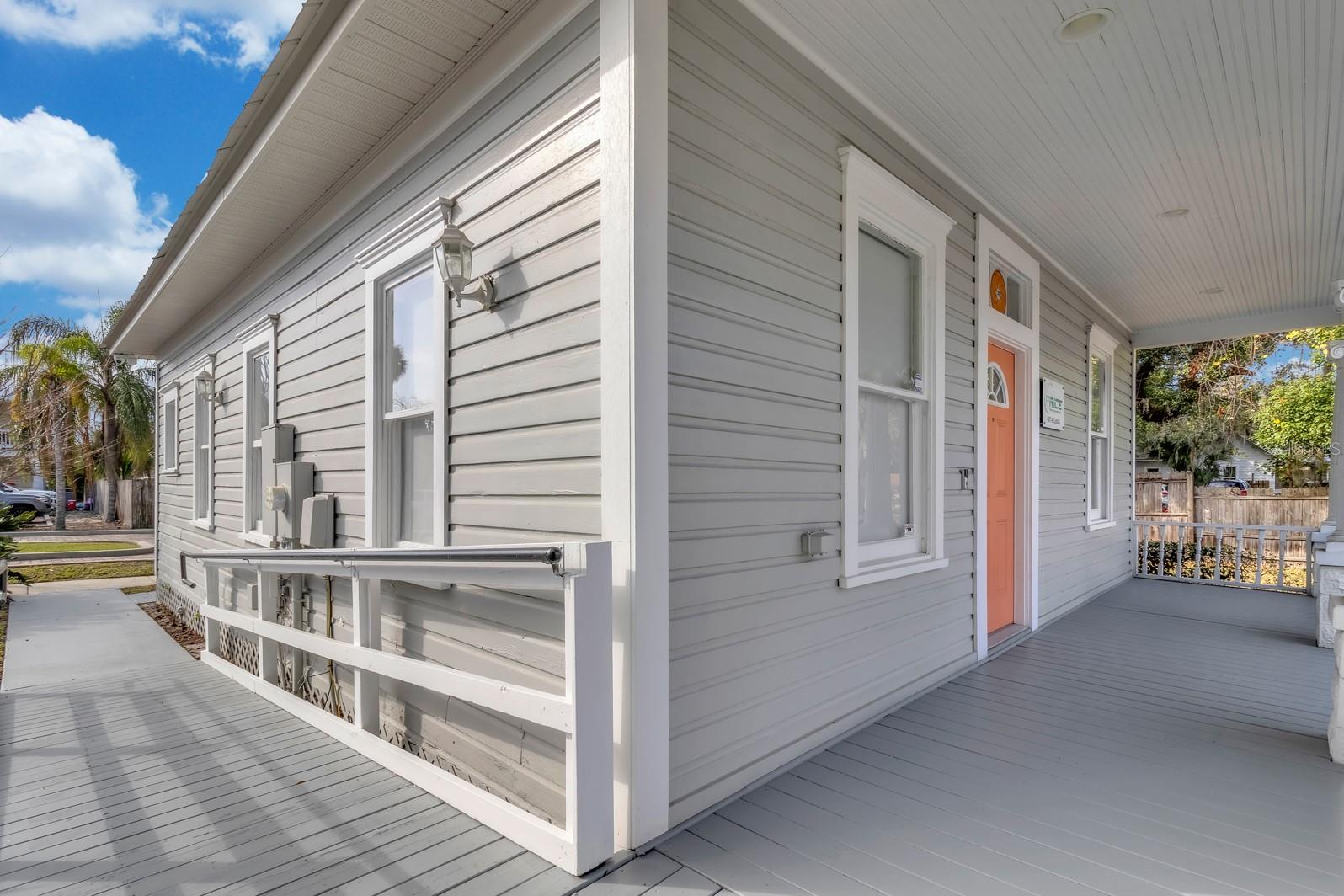 Image 14 of 24 For 808 Mabbette Street