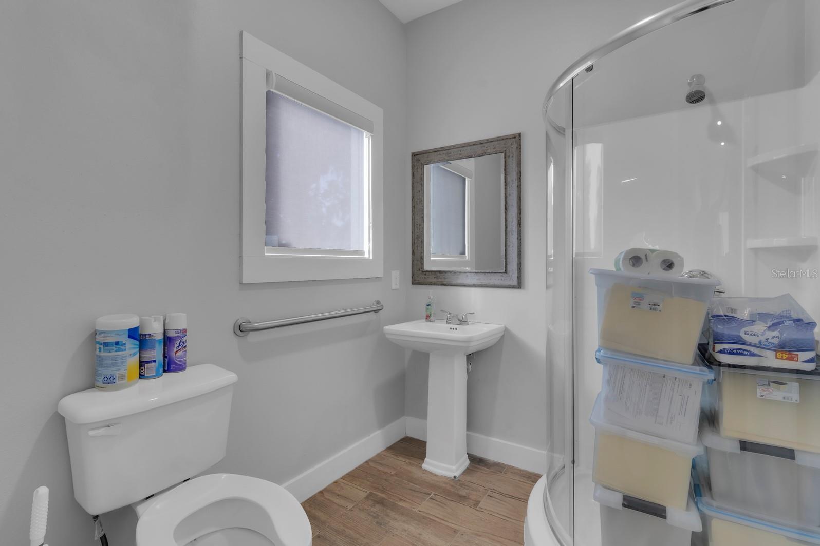 Image 24 of 24 For 808 Mabbette Street