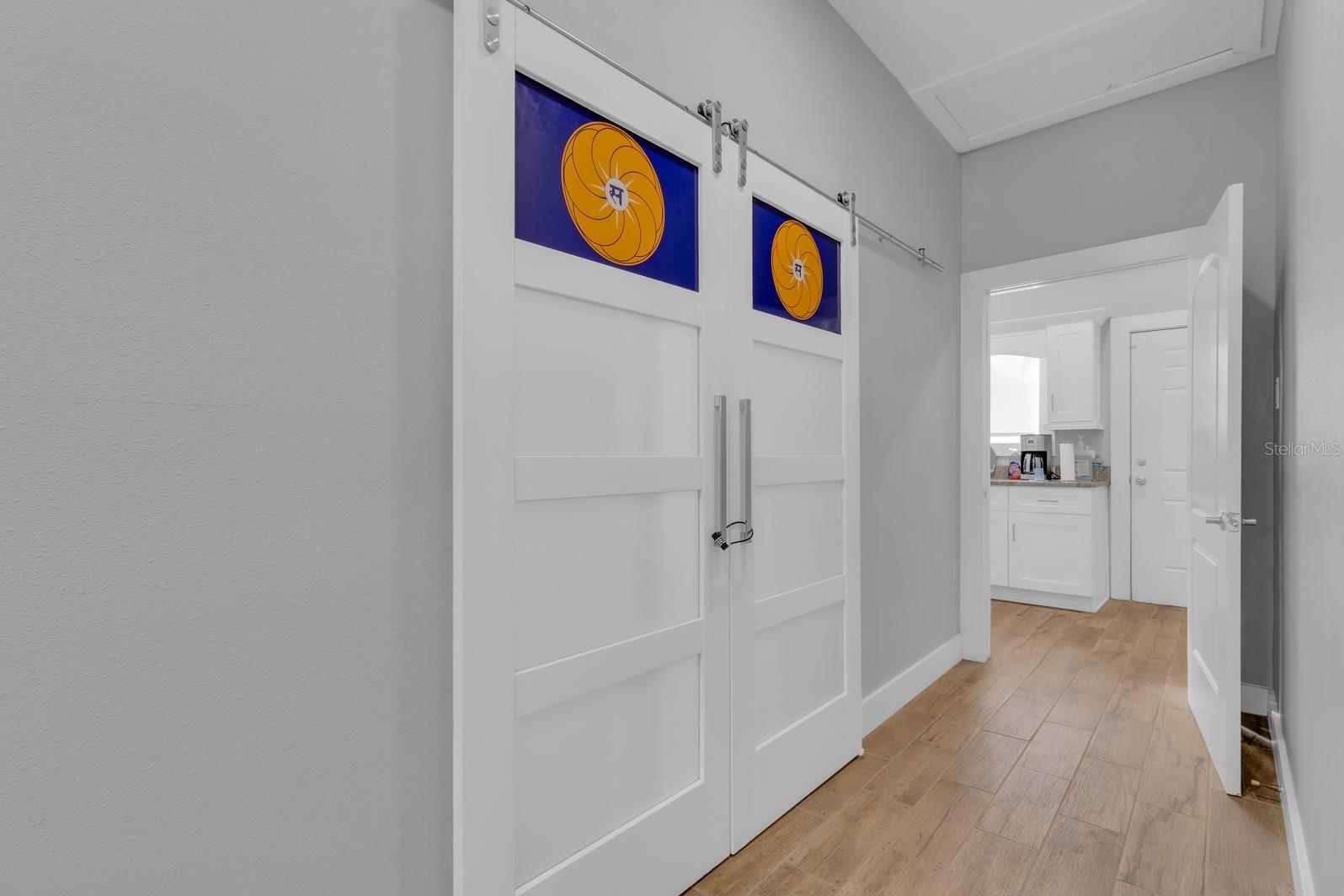 Image 7 of 24 For 808 Mabbette Street