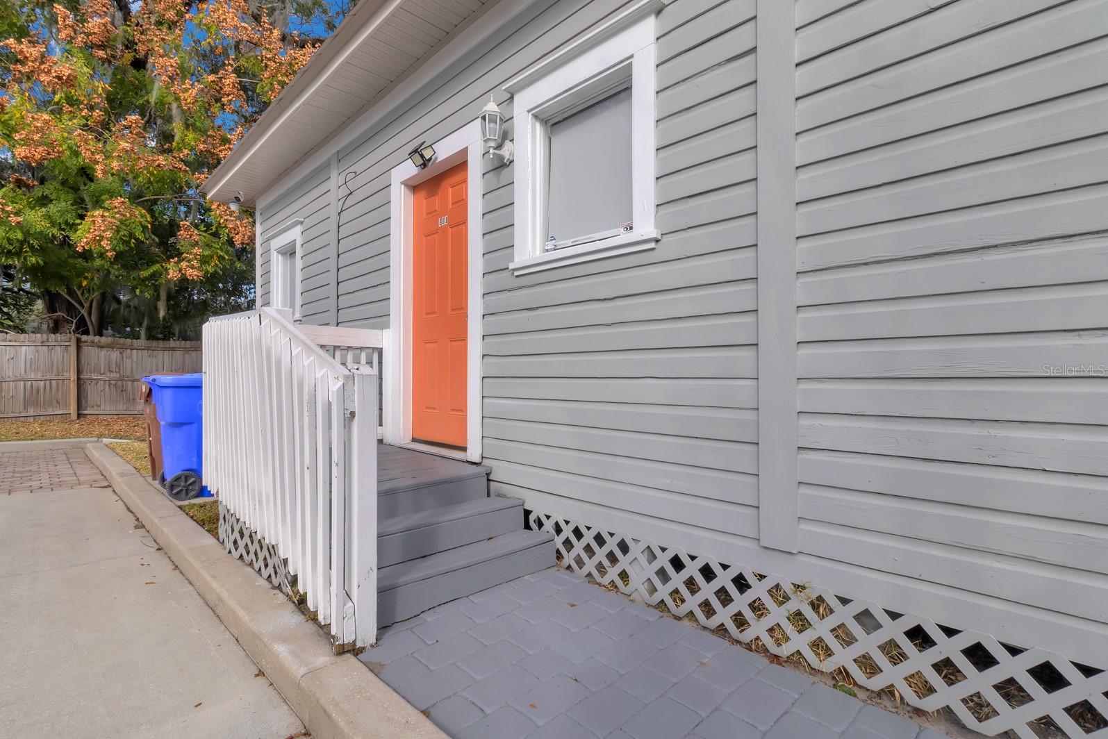 Image 8 of 24 For 808 Mabbette Street