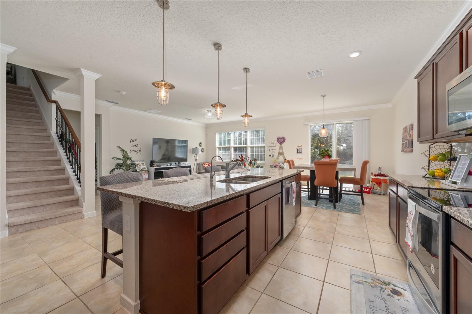 Image 14 of 33 For 9544 Brown Burrow Street