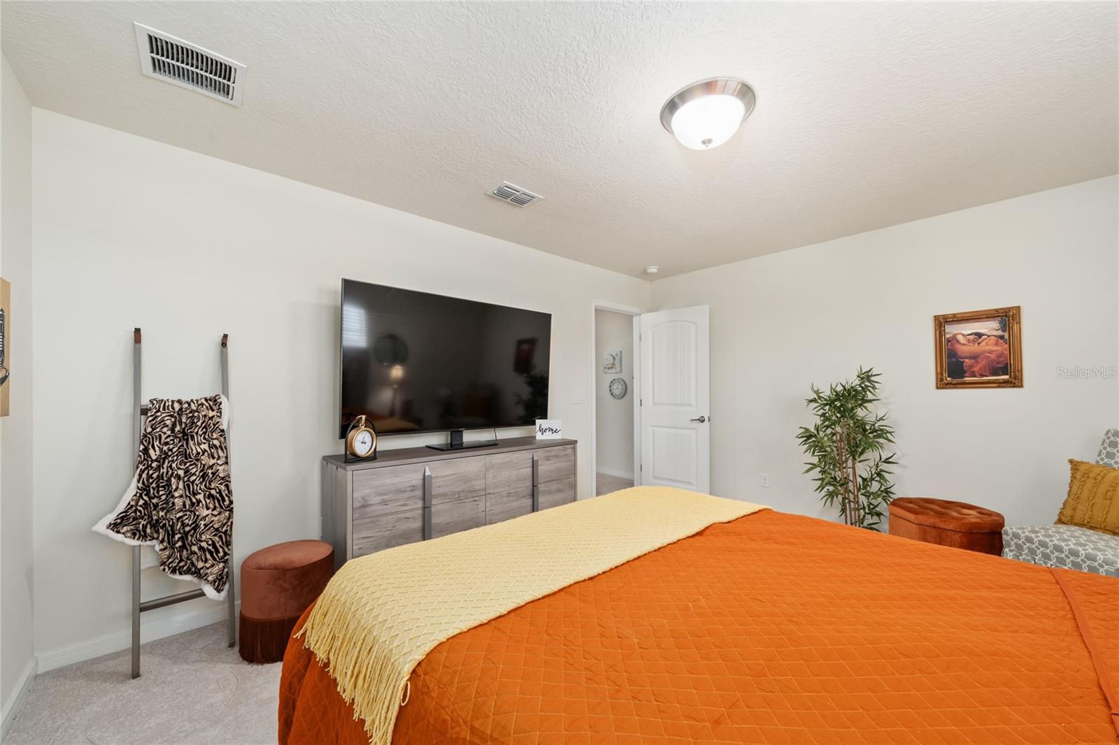 Image 24 of 33 For 9544 Brown Burrow Street