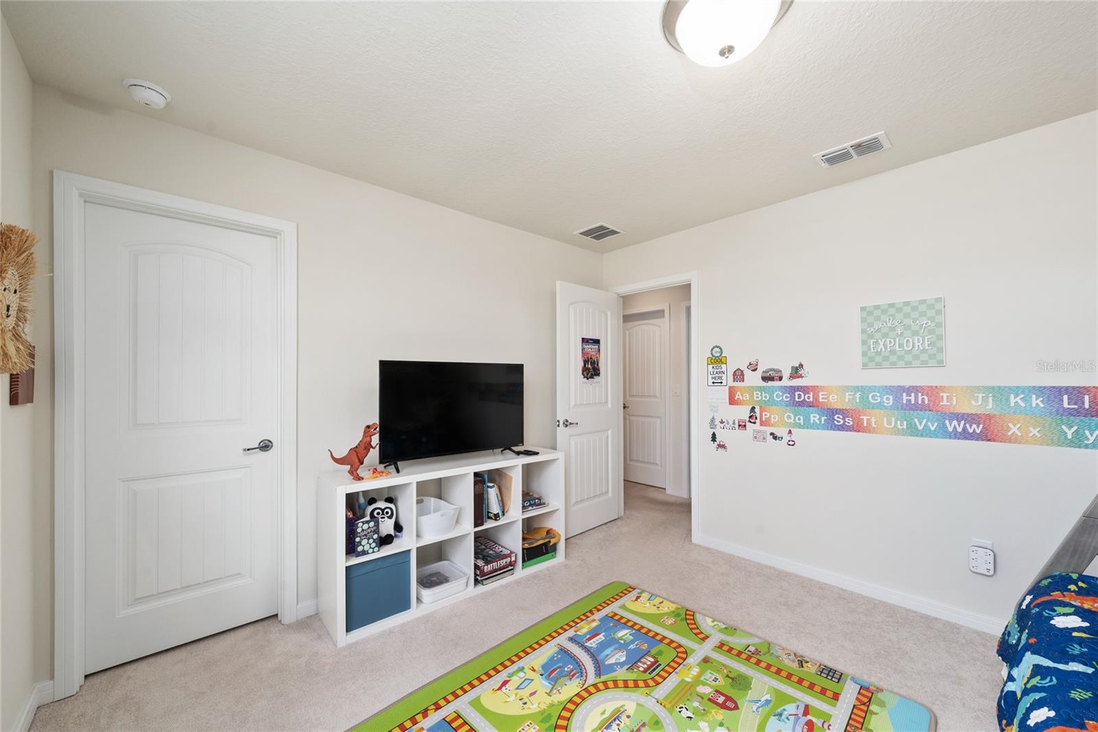 Image 27 of 33 For 9544 Brown Burrow Street