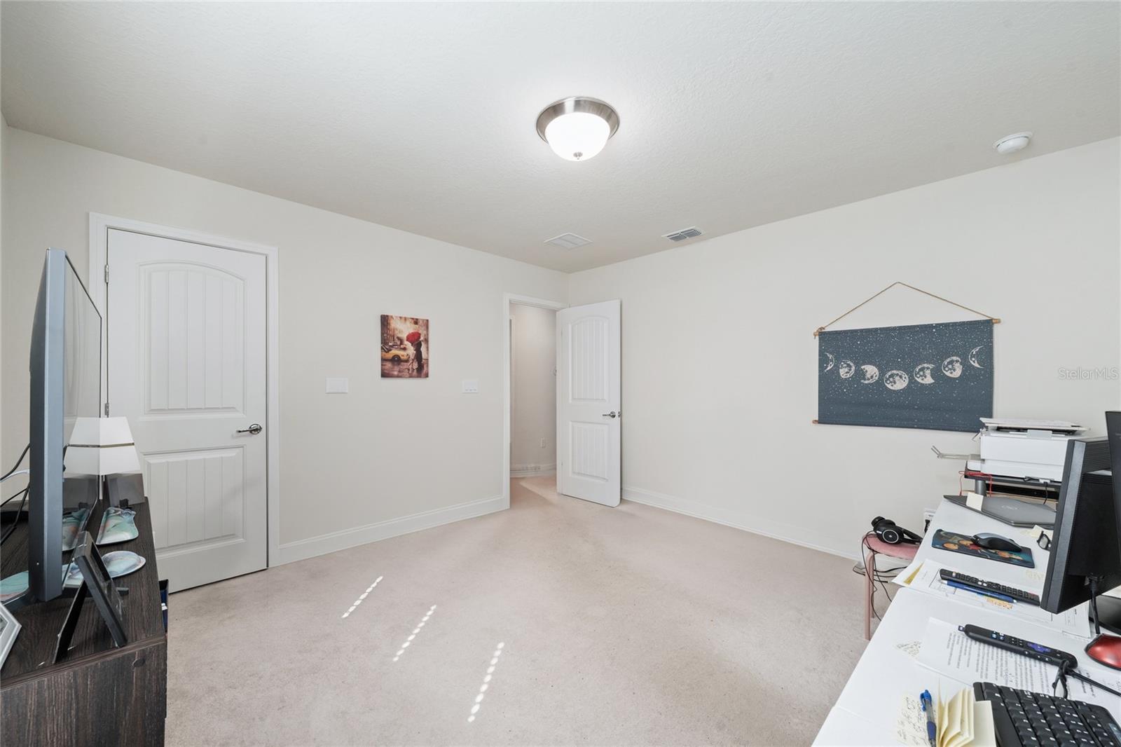 Image 28 of 33 For 9544 Brown Burrow Street