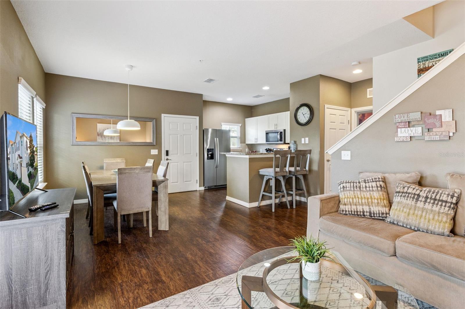 Image 6 of 51 For 3222 Cupid Place