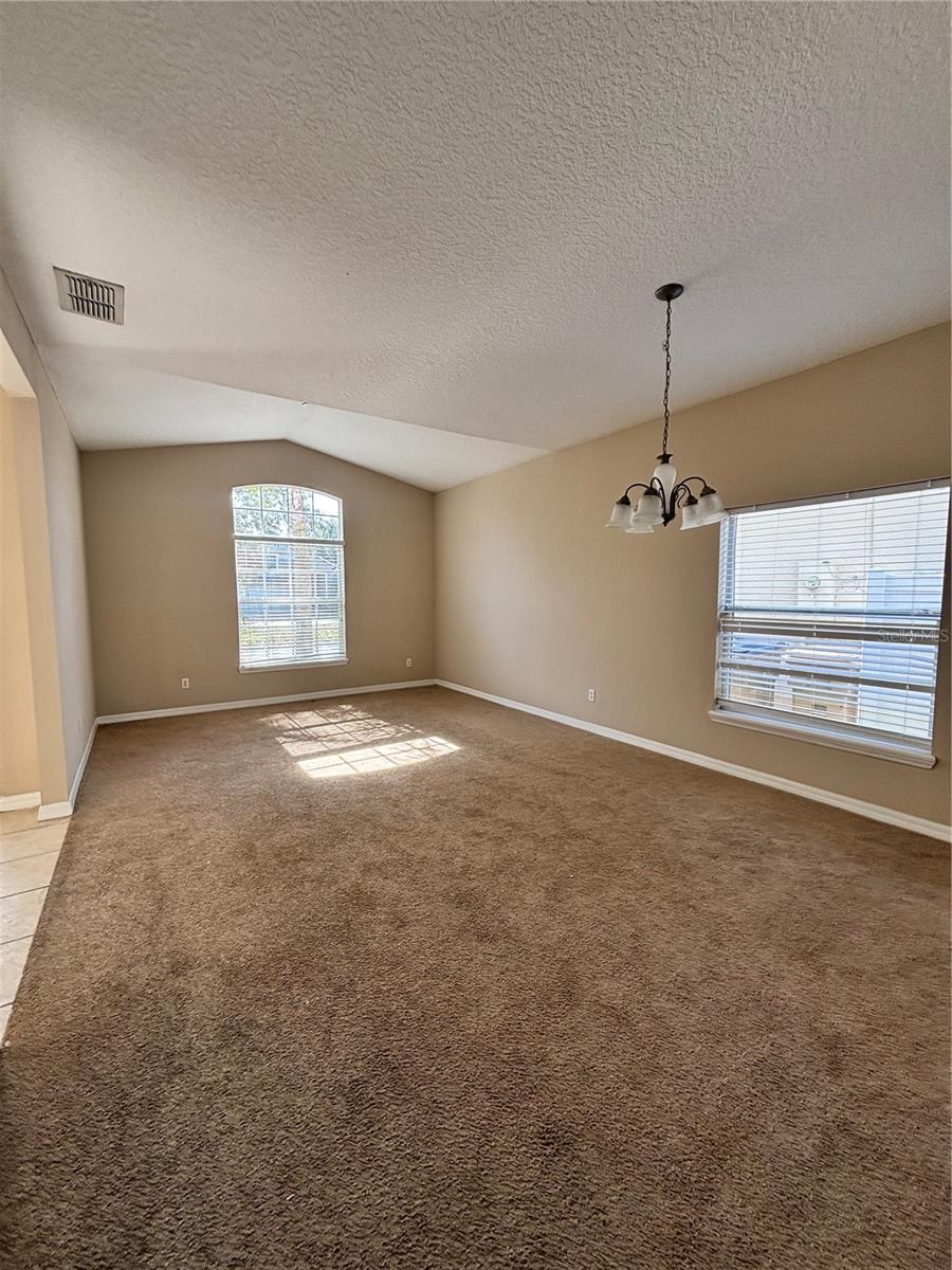 Image 4 of 12 For 4317 Creeks Run Boulevard