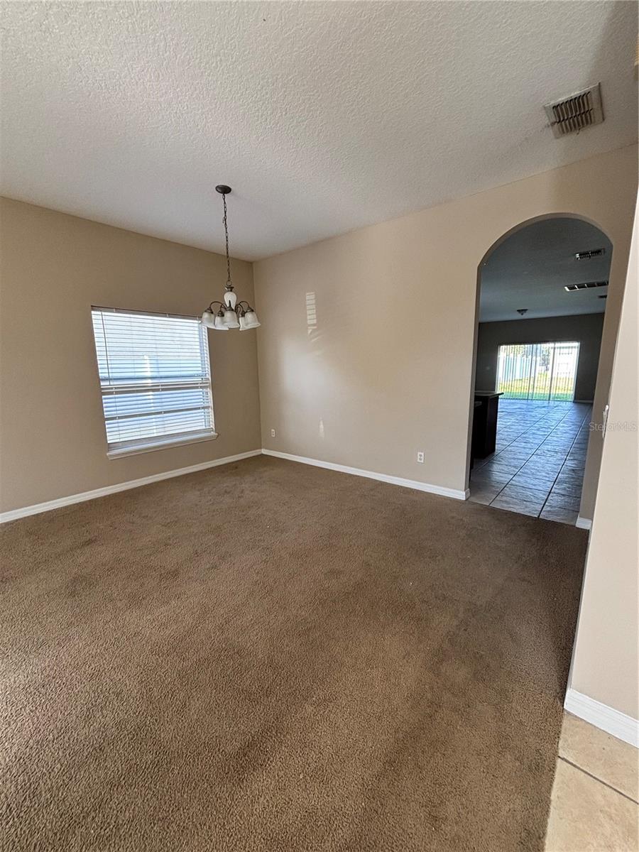 Image 5 of 12 For 4317 Creeks Run Boulevard