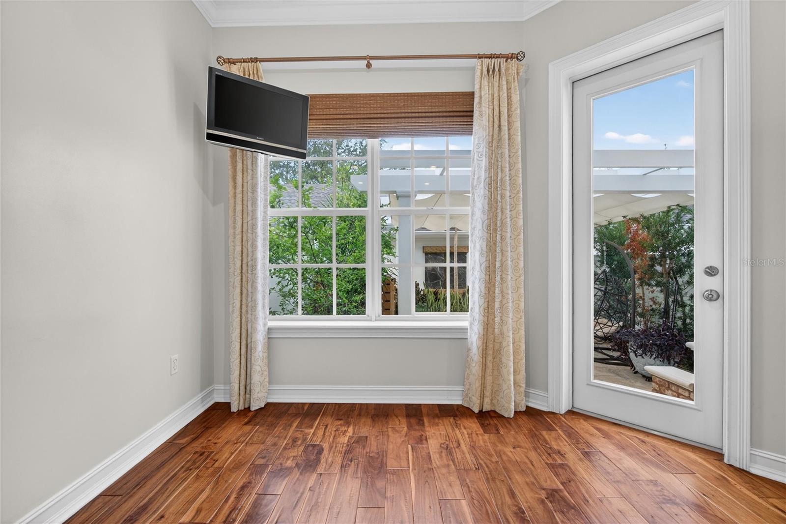 Image 14 of 68 For 1017 Indigo Drive