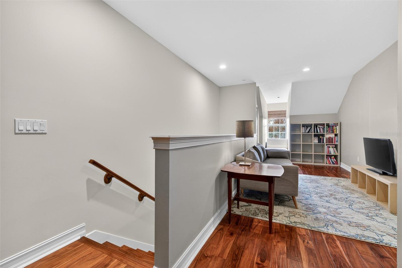 Image 33 of 68 For 1017 Indigo Drive