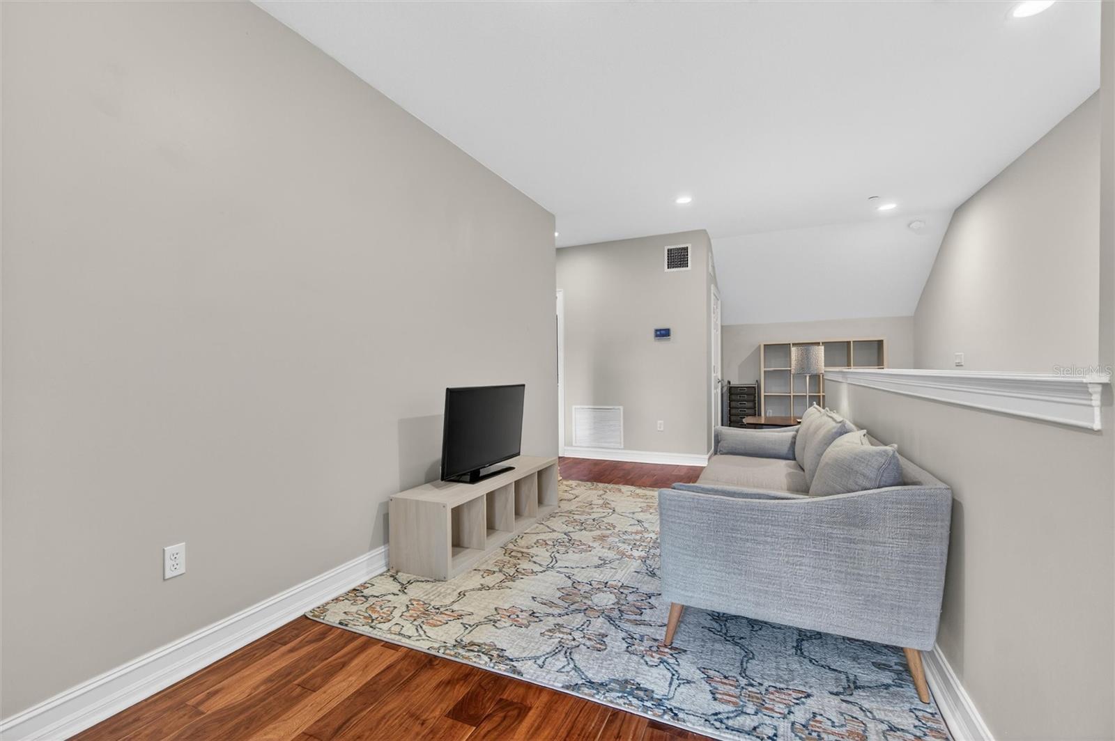 Image 36 of 68 For 1017 Indigo Drive