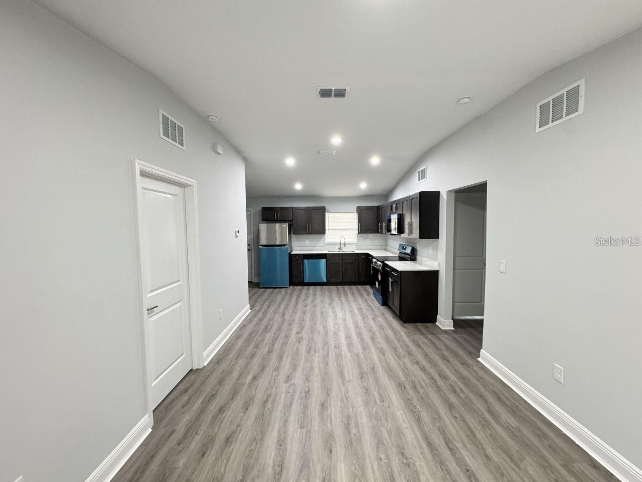 Image 2 of 12 For 804 Ware Avenue Ne