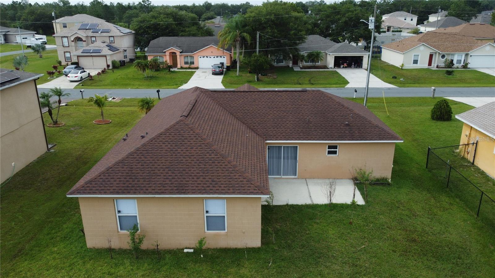 Image 7 of 28 For 723 Parrot Court