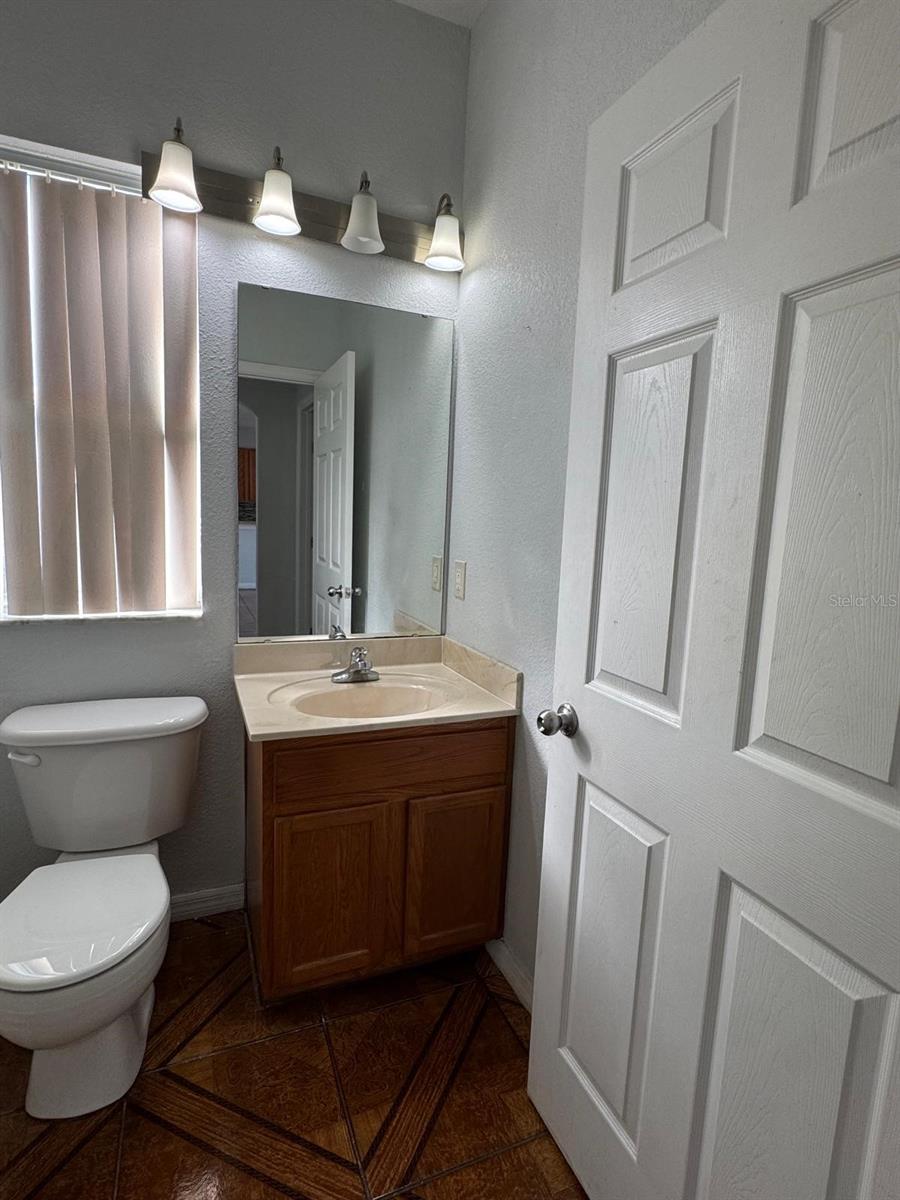 Image 10 of 18 For 6561 Crescent Loop