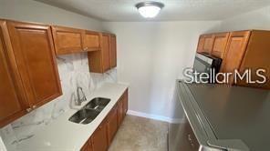 Listing photo id 2 for 282 Century Boulevard 2