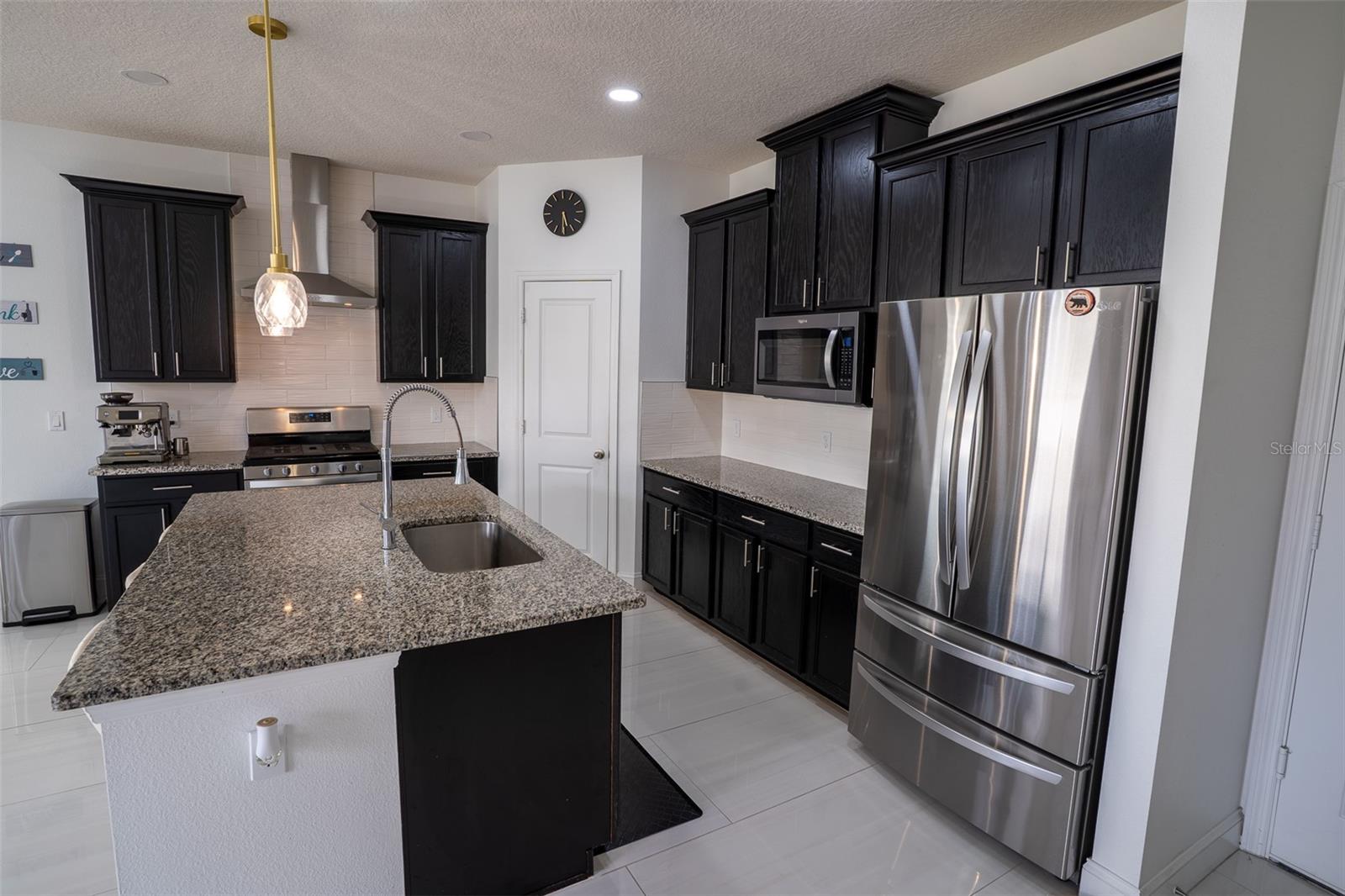 Image 12 of 63 For 9860 Aurea Moss Lane