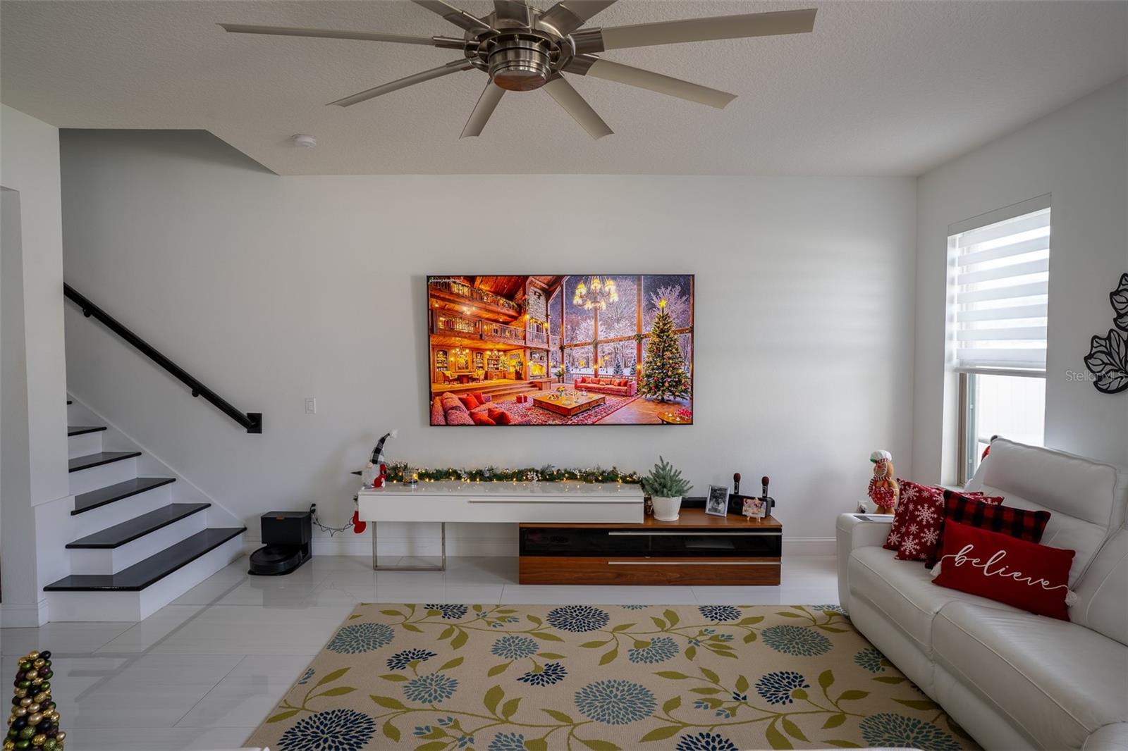 Image 13 of 63 For 9860 Aurea Moss Lane