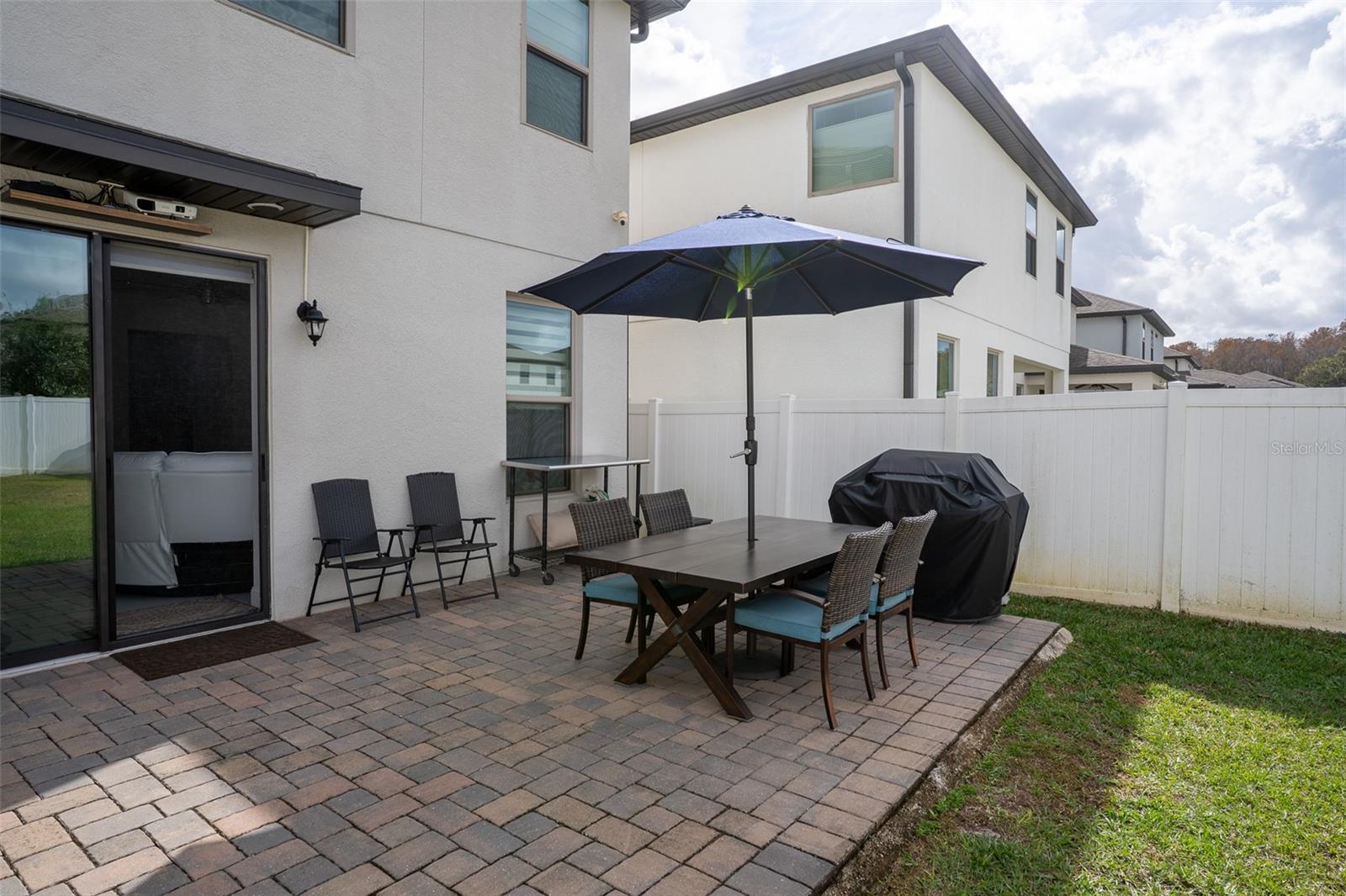 Image 23 of 63 For 9860 Aurea Moss Lane