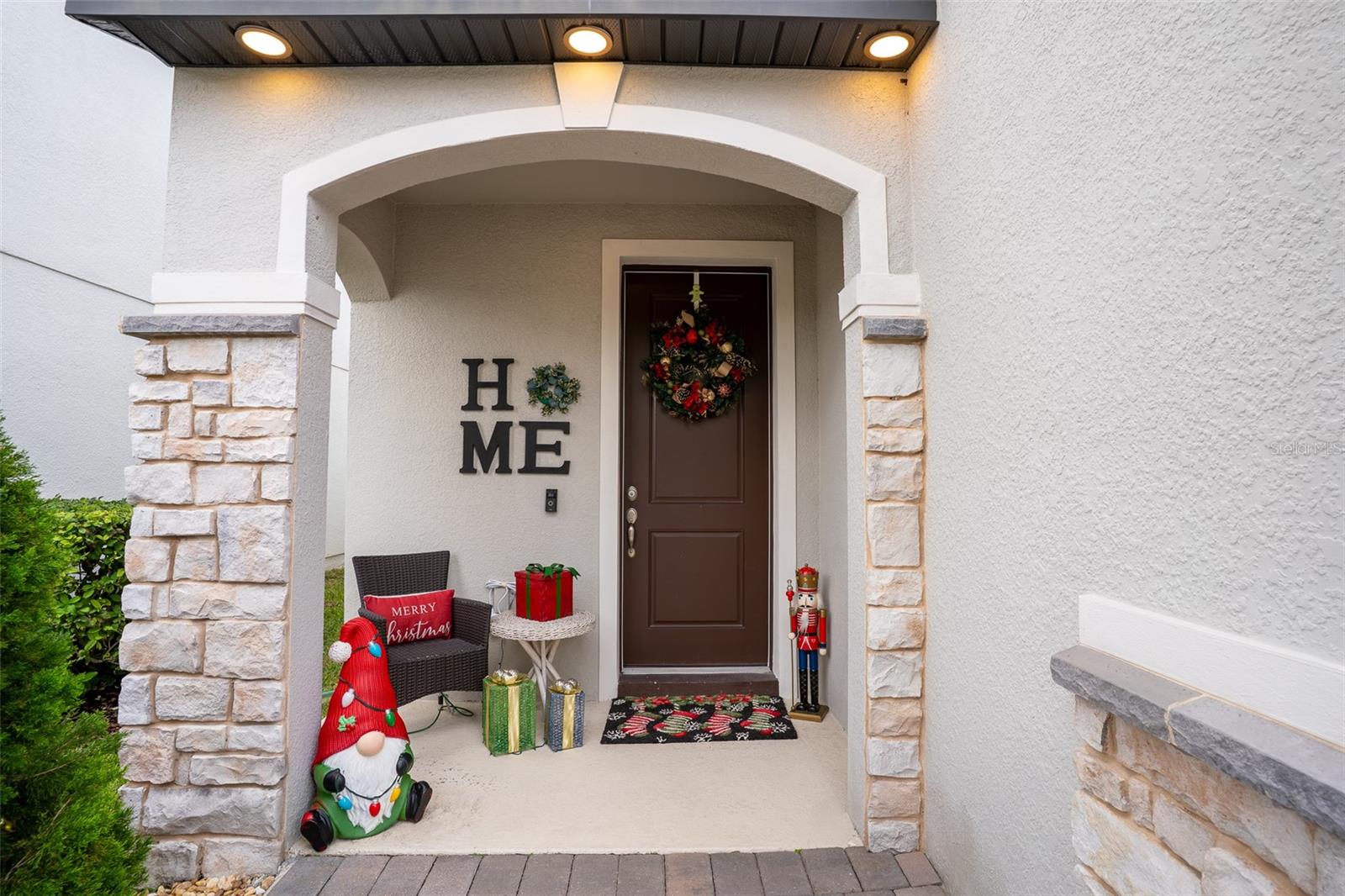 Image 3 of 63 For 9860 Aurea Moss Lane