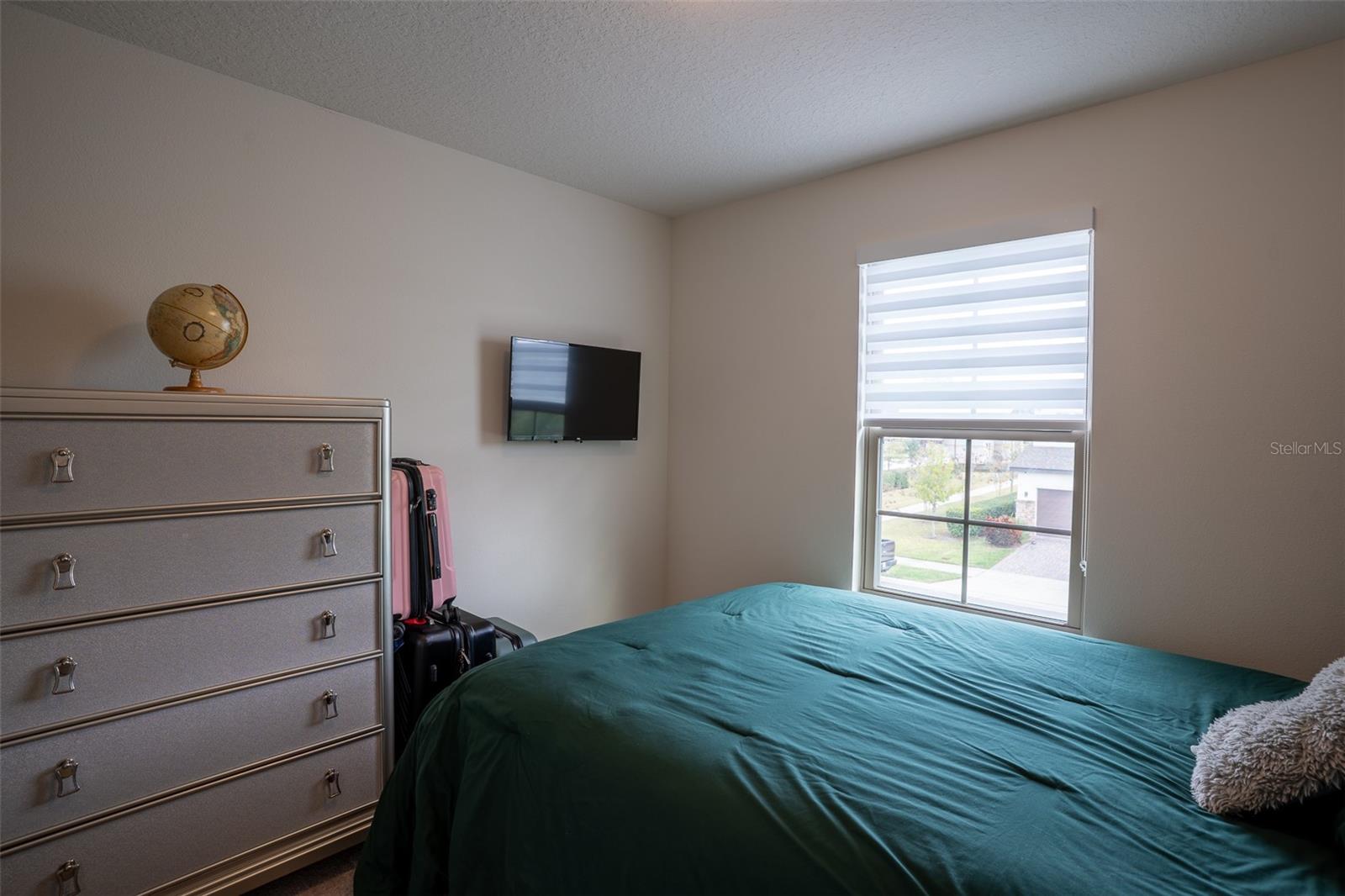 Image 38 of 63 For 9860 Aurea Moss Lane