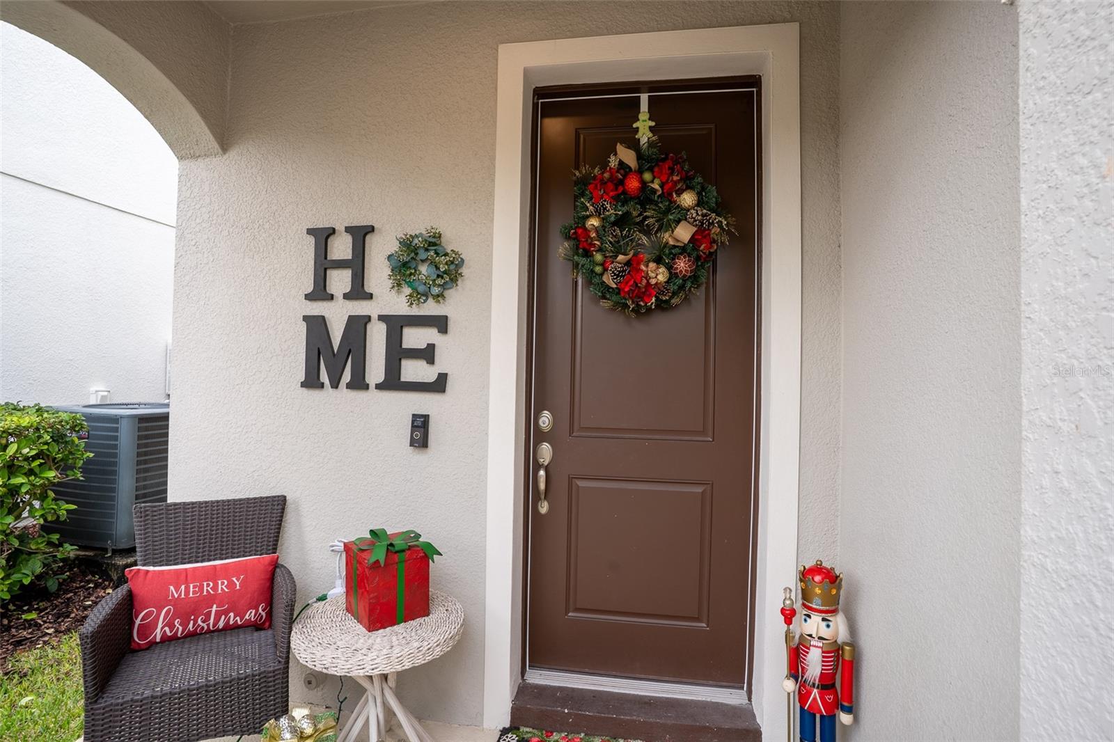 Image 4 of 63 For 9860 Aurea Moss Lane