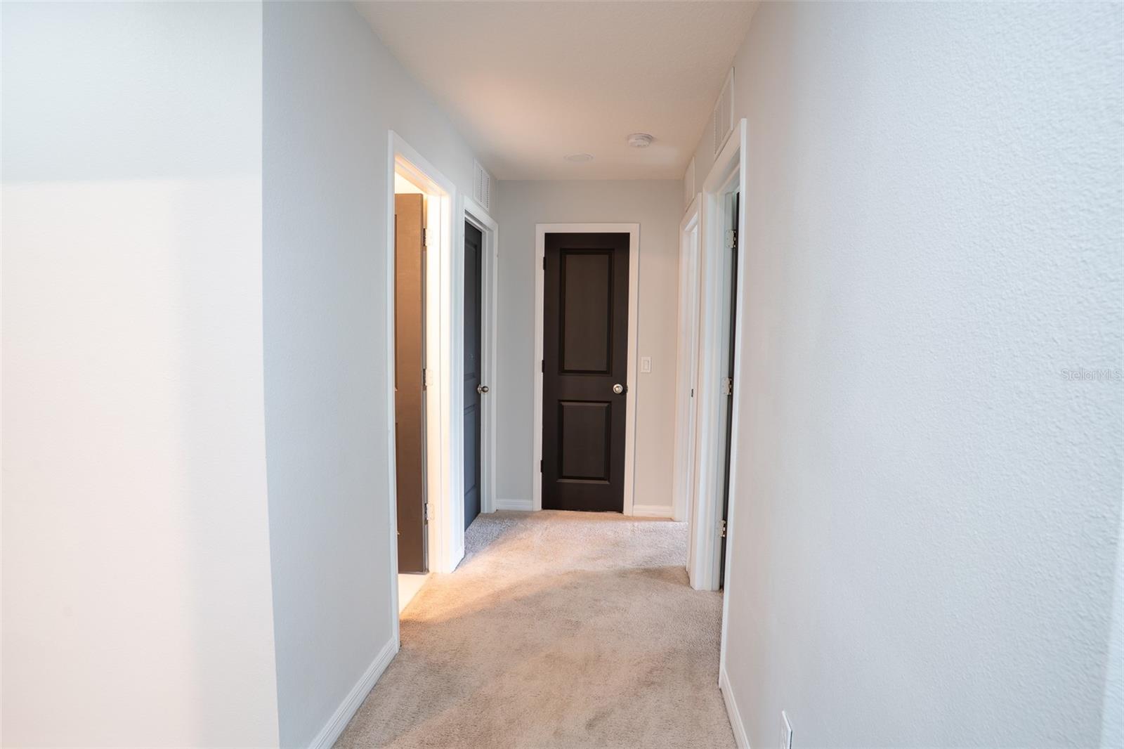 Image 43 of 63 For 9860 Aurea Moss Lane