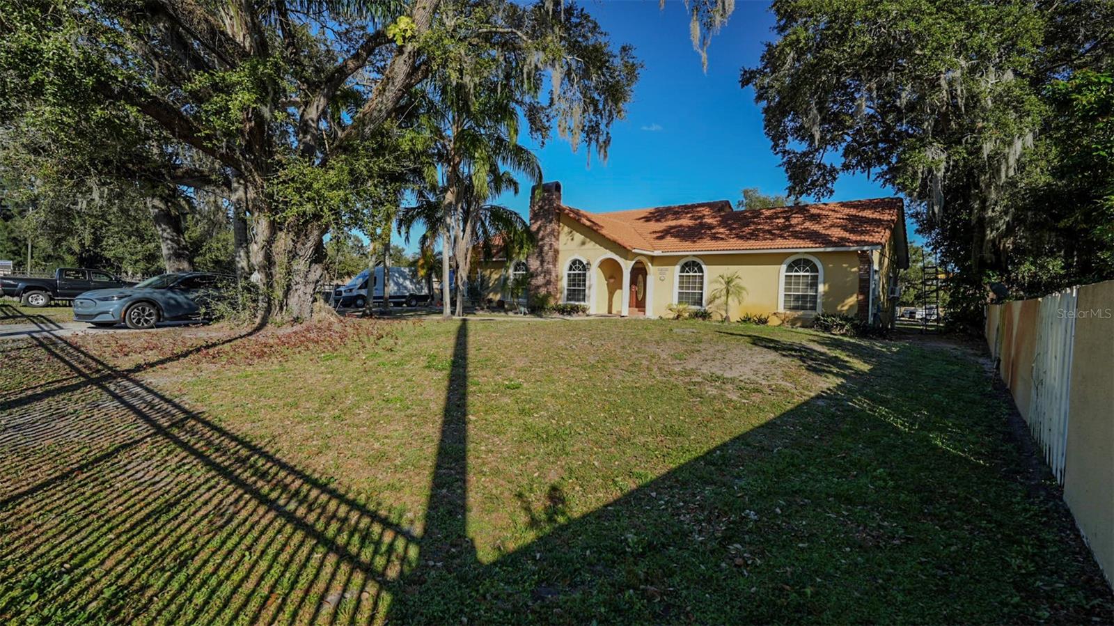 Image 35 of 47 For 14117 Boggy Creek Road