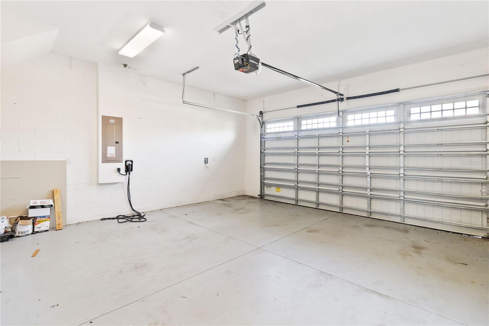 Image 29 of 32 For 2709 Greenlands Street