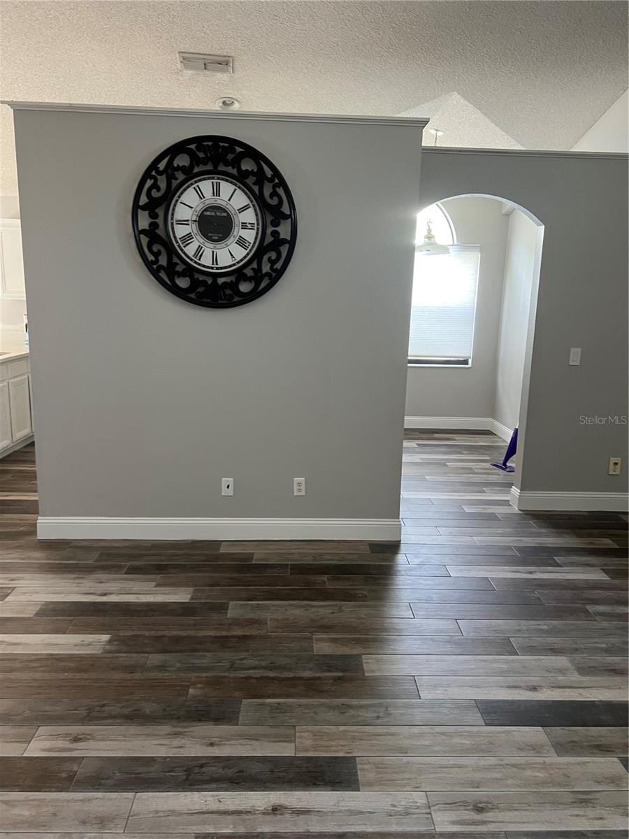 Image 4 of 10 For 2834 River Ridge Drive