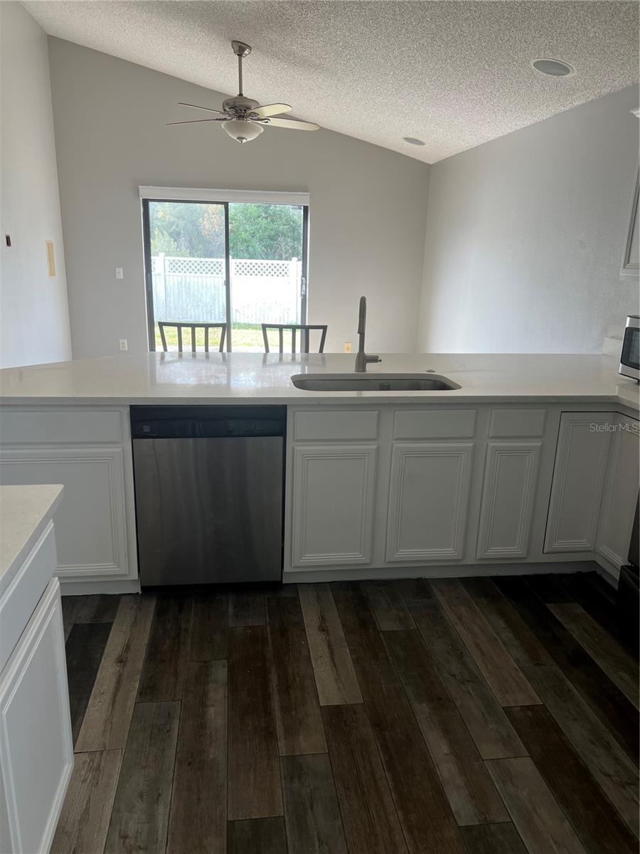 Image 7 of 10 For 2834 River Ridge Drive