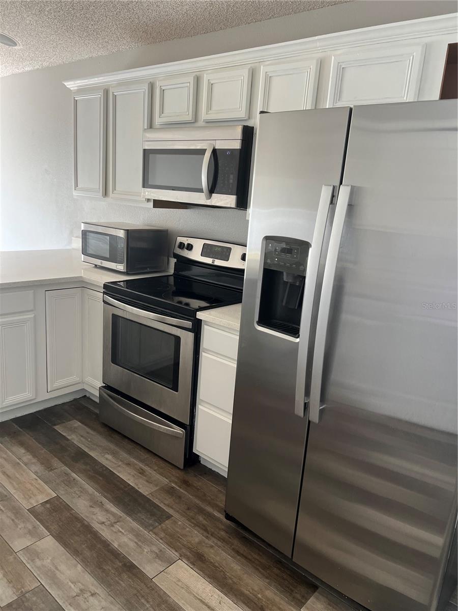 Image 8 of 10 For 2834 River Ridge Drive