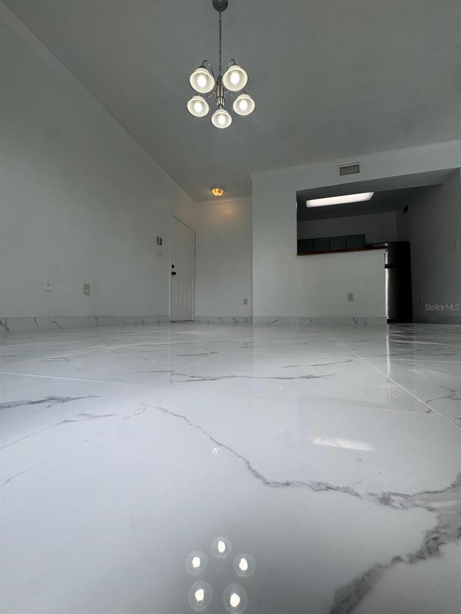 Image 3 of 12 For 3702 Palm Desert Lane 5423