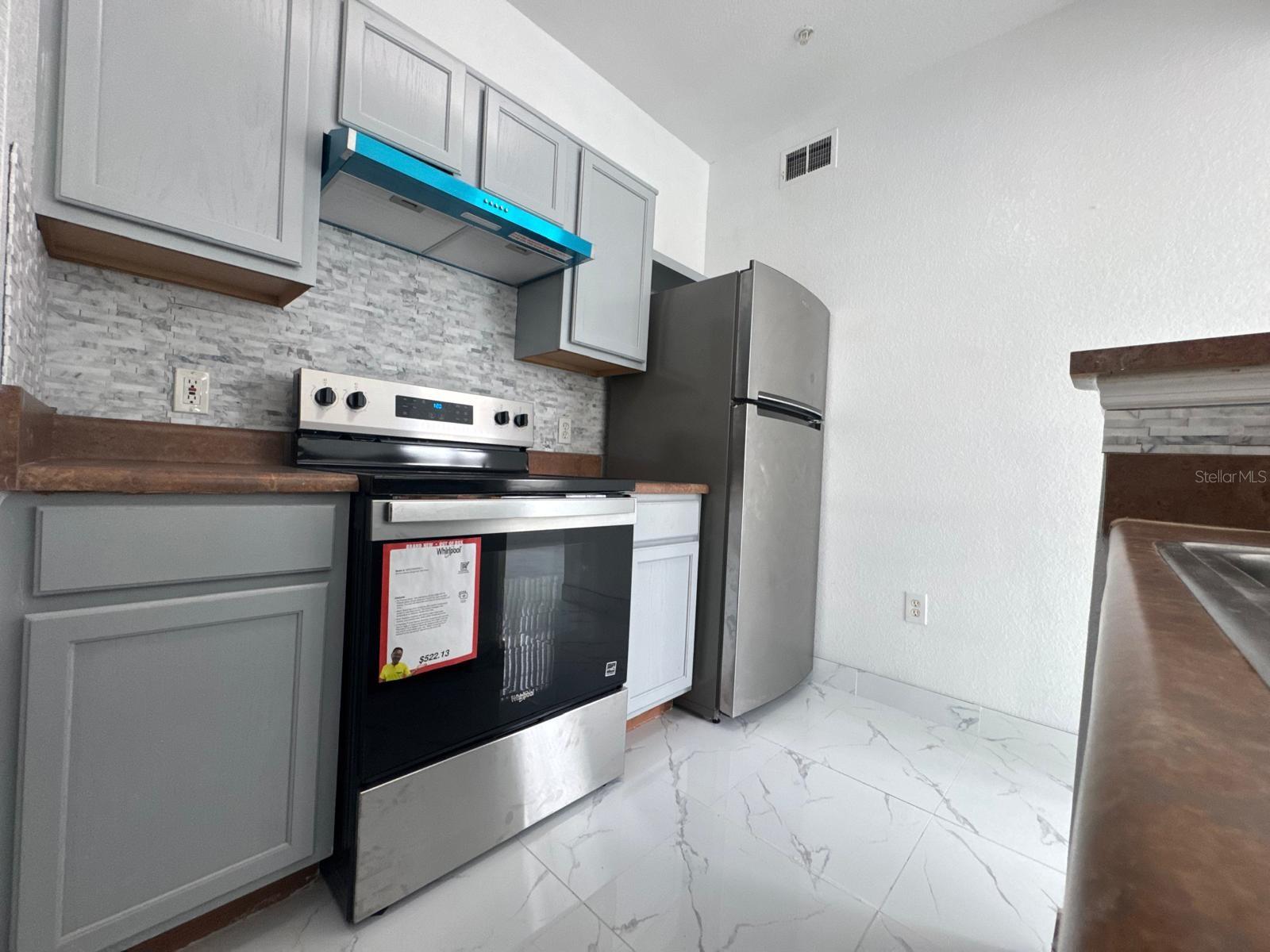 Image 4 of 12 For 3702 Palm Desert Lane 5423