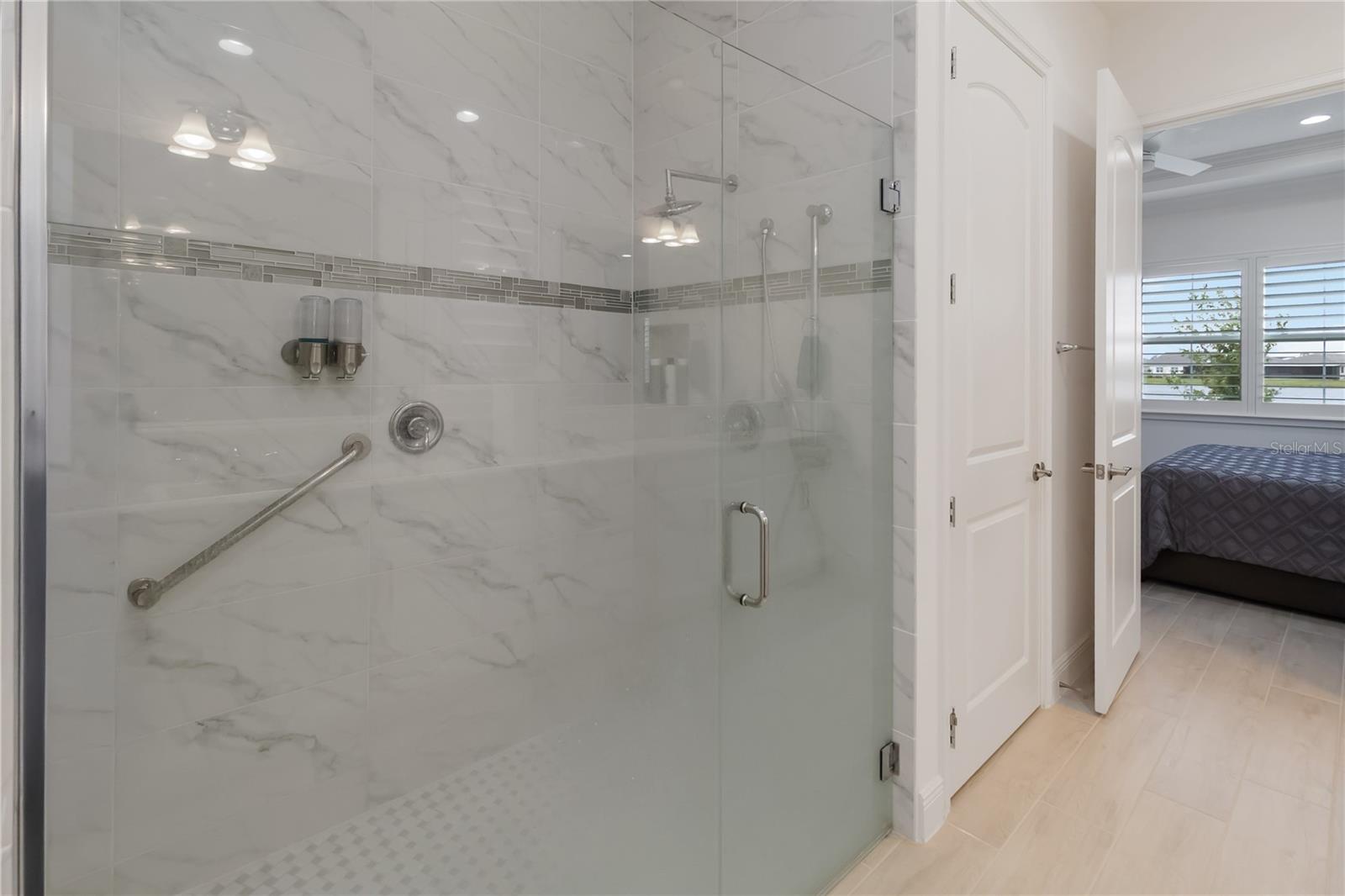 Image 20 of 70 For 2680 Redblush Terrace