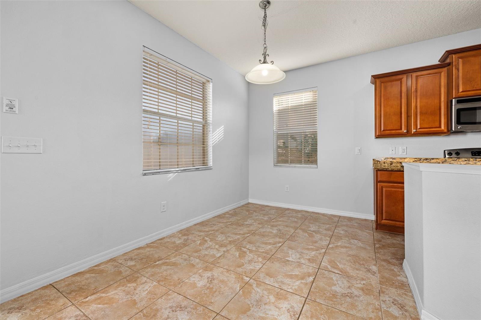 Image 21 of 81 For 6829 Sundrop Street