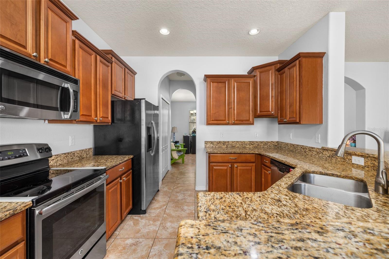 Image 24 of 81 For 6829 Sundrop Street