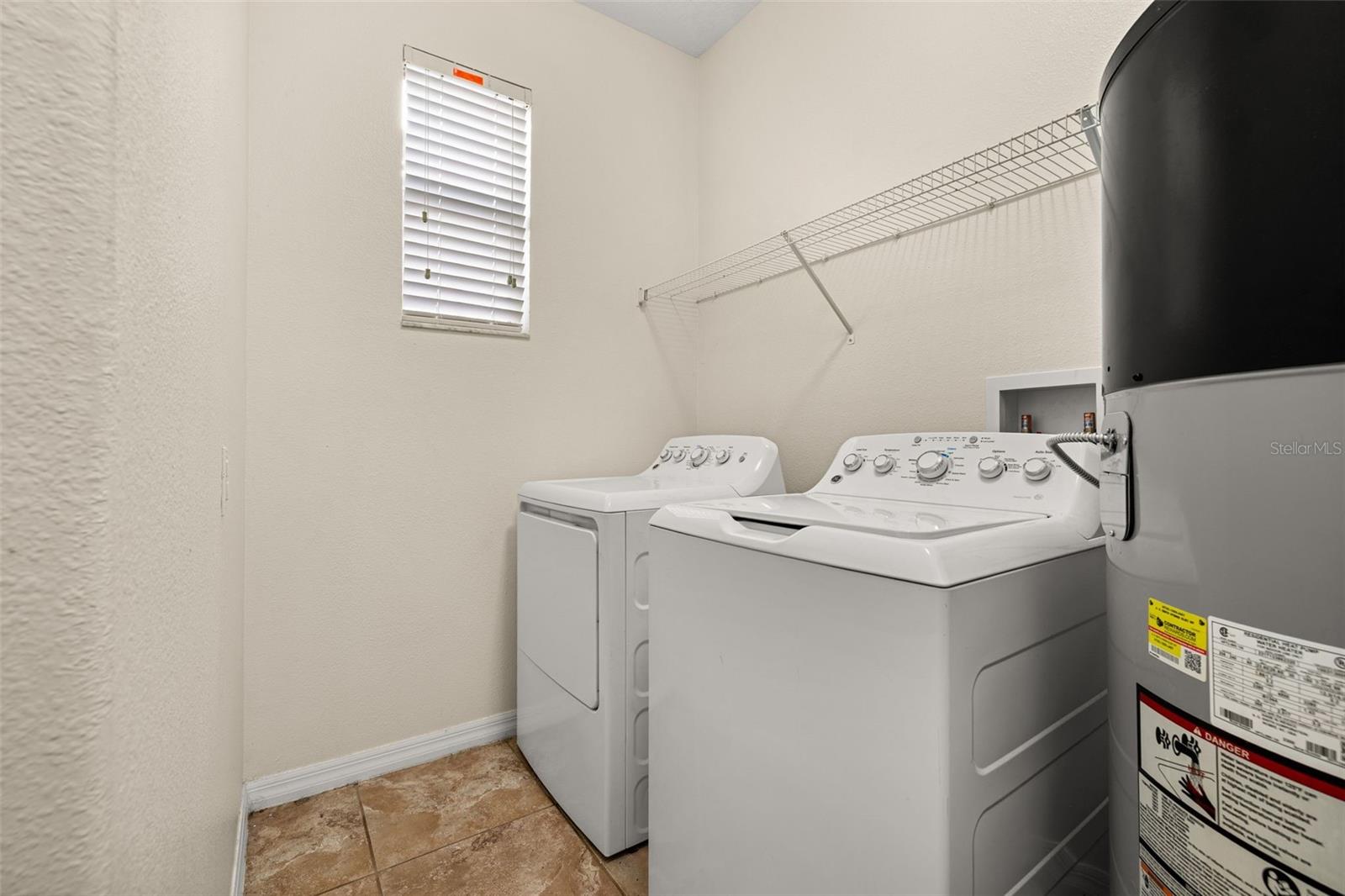 Image 28 of 81 For 6829 Sundrop Street