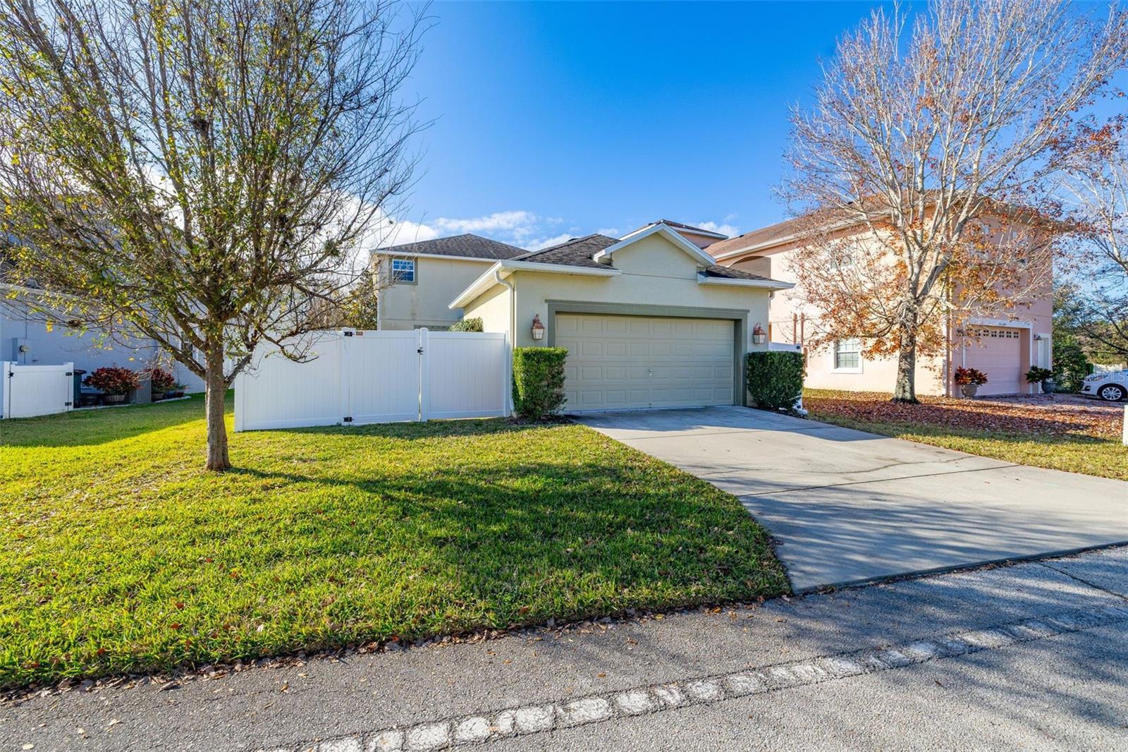 Image 51 of 81 For 6829 Sundrop Street