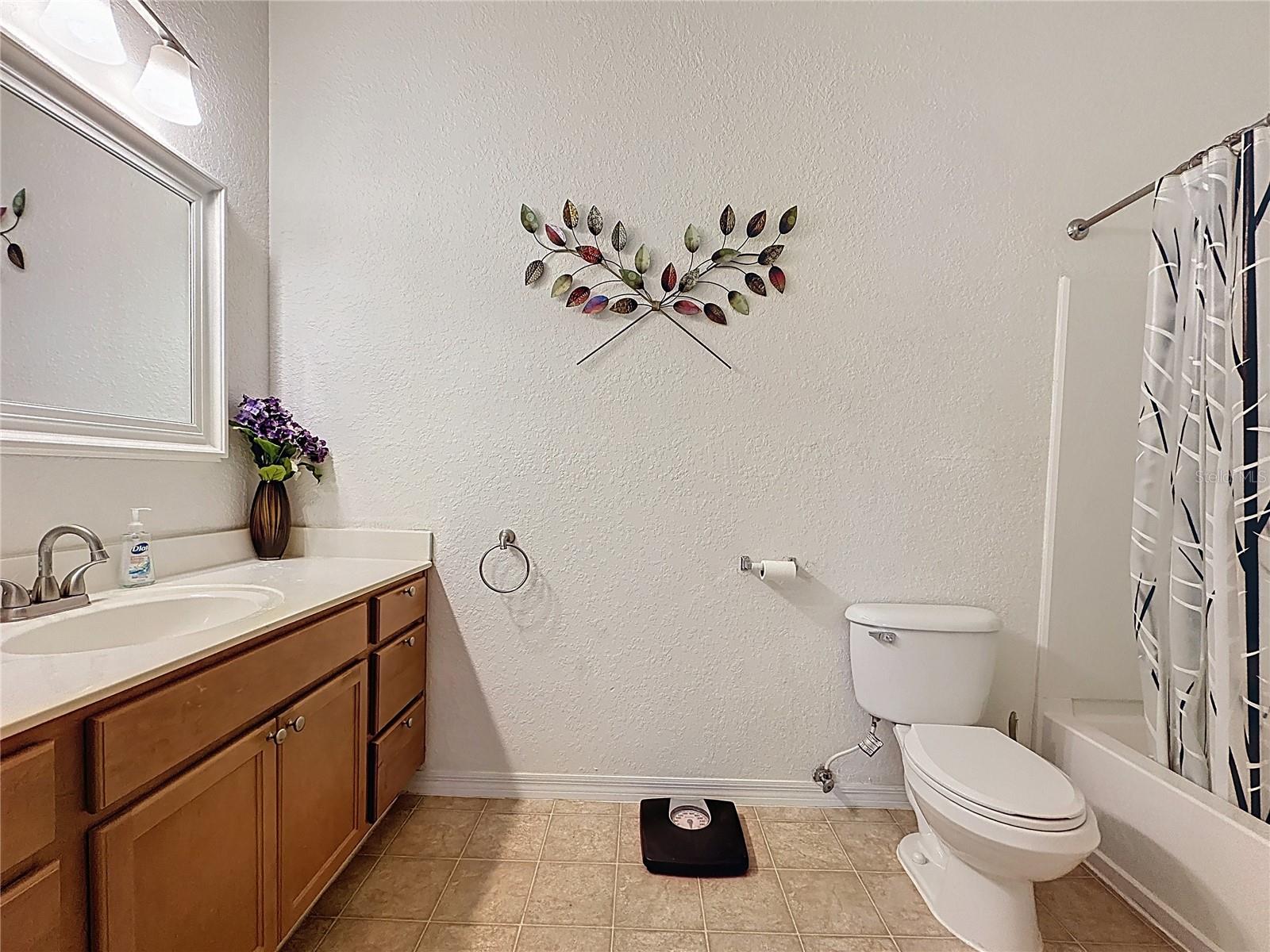 Image 27 of 61 For 4012 Hemingway Circle 4012