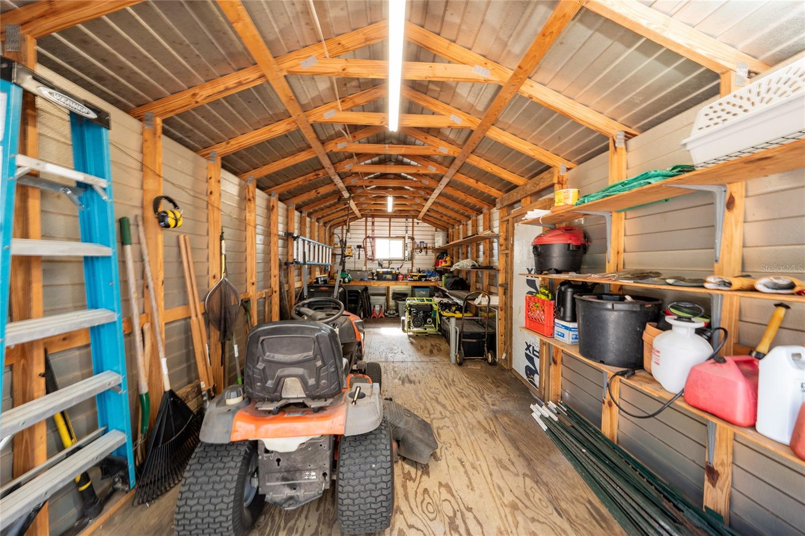 Image 15 of 63 For 915 Keen Road 915