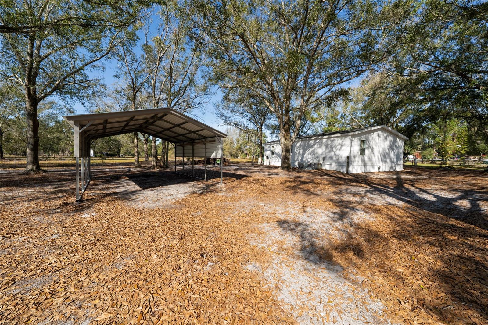 Image 16 of 63 For 915 Keen Road 915