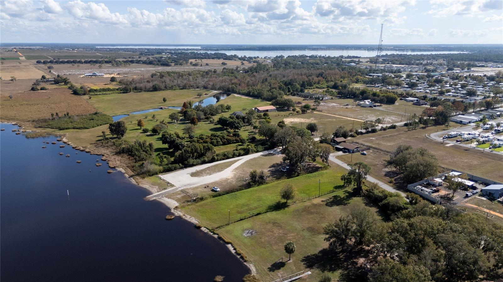 Image 41 of 63 For 915 Keen Road 915